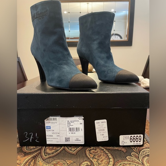 CHANEL Women's Boots Size 7.5 Blue - Picture 3 of 9